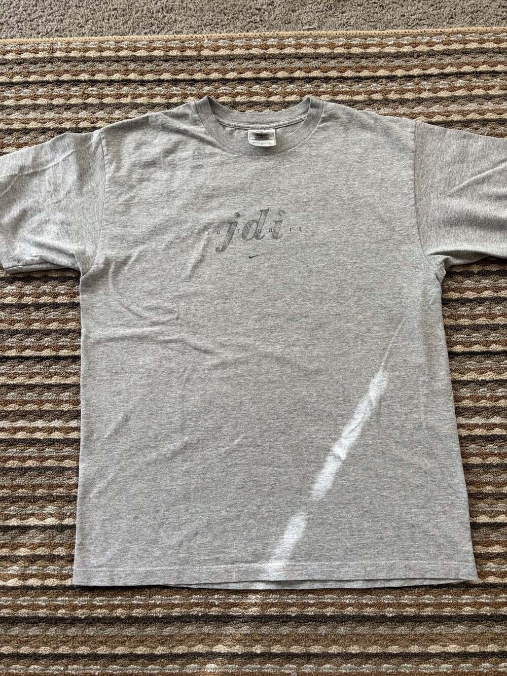 Nike Just Do It JDI T-Shirt Size M Vintage Gray